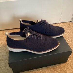 Cole Haan Womens dress sneaker